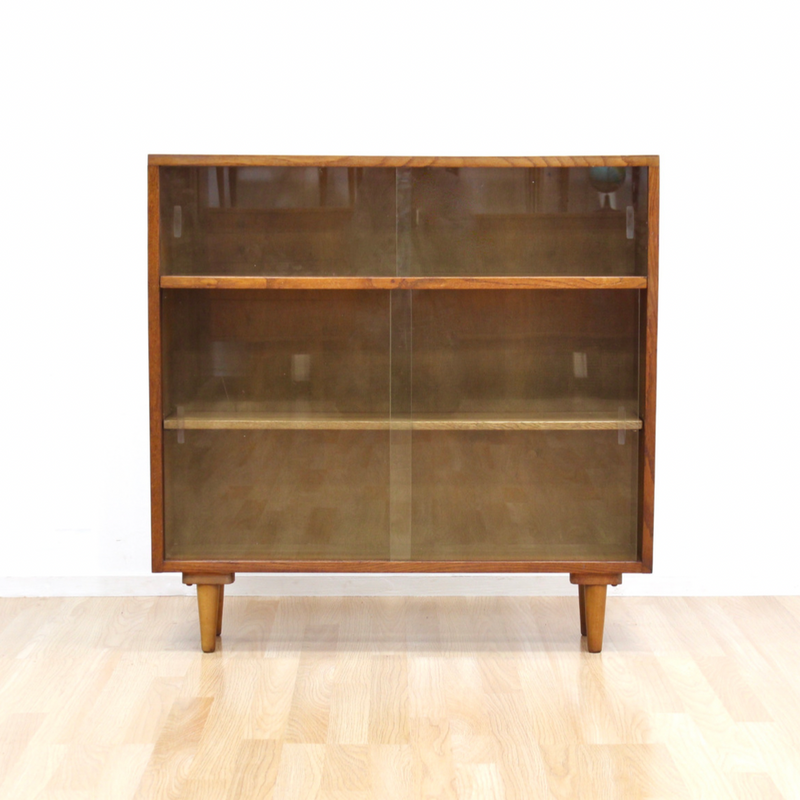 MID CENTURY OAK CHINA DISPLAY/ENTRYWAY CABINET BY REMPLOY