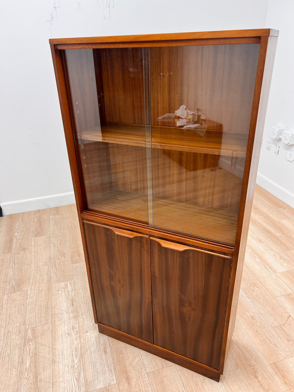 Mid Century Bookcase/China Cabinet