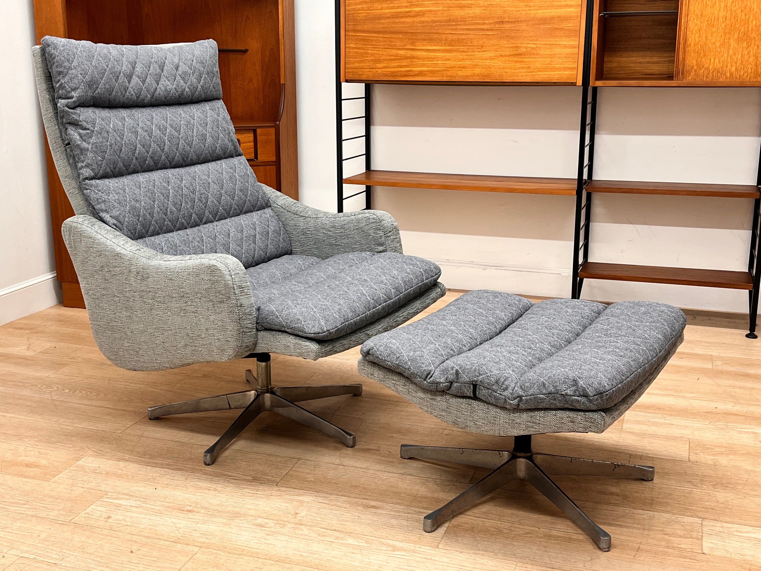 LOUNGE CHAIRS – Sputnik Furniture, LLC