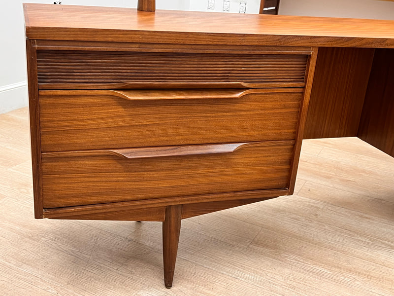 Vanity by White and Newton
