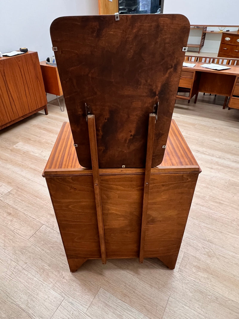 Mid Century Dresser 1950s
