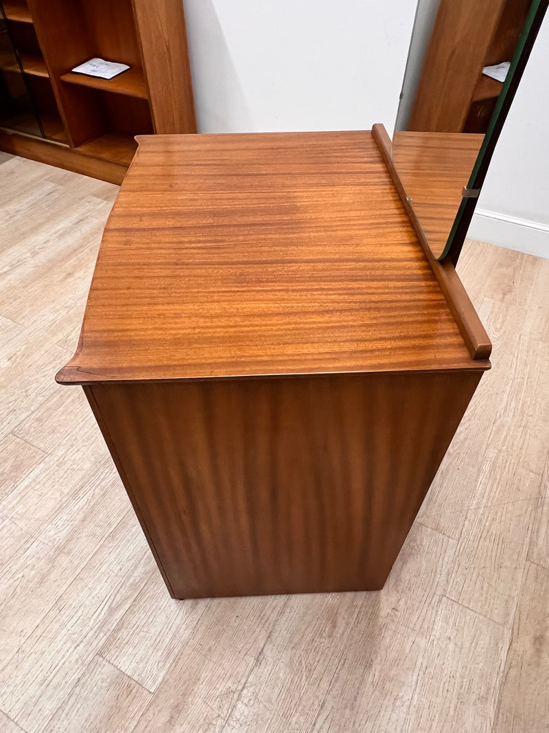 Mid Century Dresser 1950s