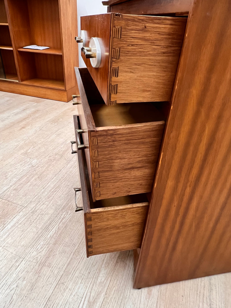 Mid Century Dresser 1950s
