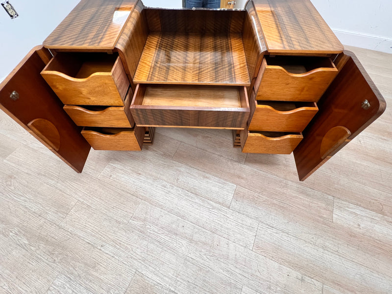 Art Deco Vanity by Salomon Hille of London