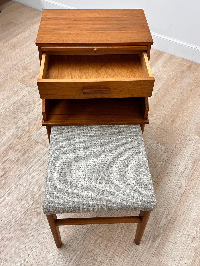 Telephone Entryway Bench by Chippy Heath