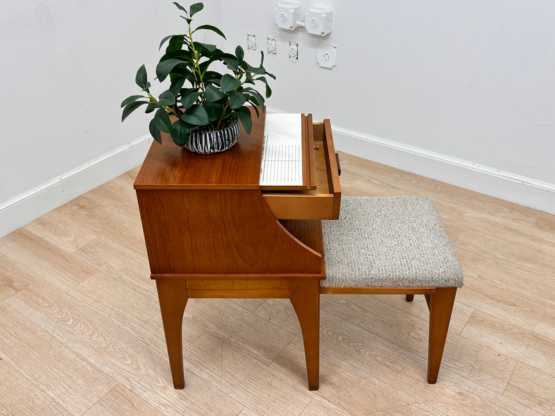 Telephone Entryway Bench by Chippy Heath