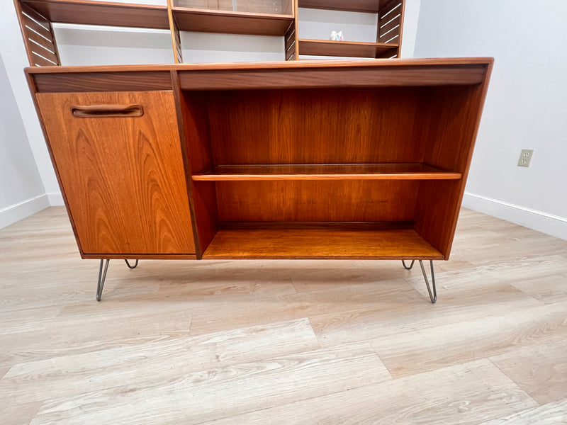 Mid Century Bookcase/Drinks Cabinet by G Plan