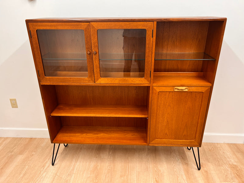 Mid Century China/Drinks Cabinet by G Plan
