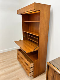 MID CENTURY BOOKCASE/ DISPLAY UNIT BY TURNIDGE OF LONDON