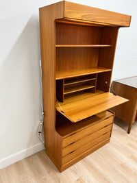 MID CENTURY BOOKCASE/ DISPLAY UNIT BY TURNIDGE OF LONDON