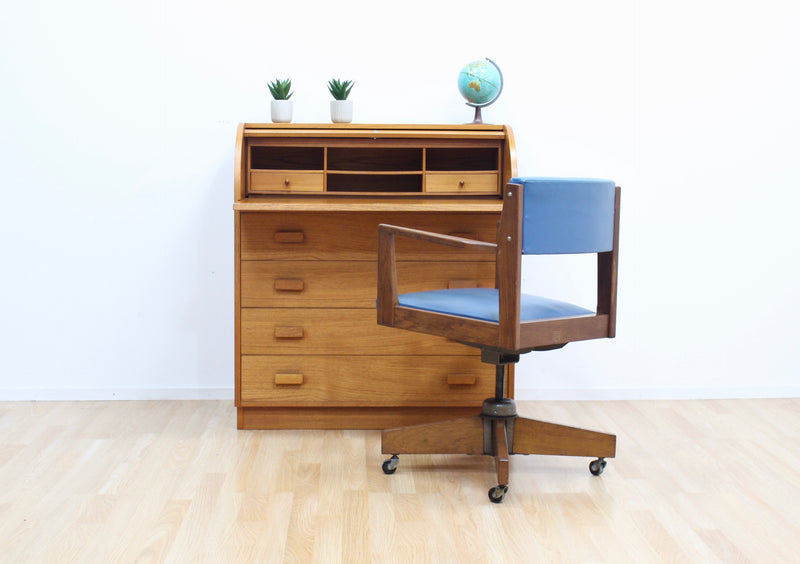 MID CENTURY DESK CHAIR
