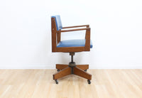 MID CENTURY DESK CHAIR