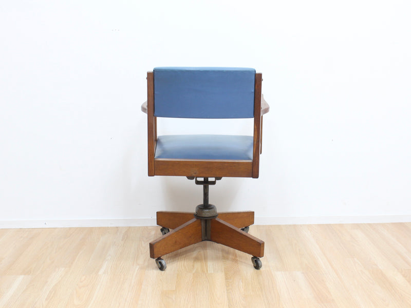 MID CENTURY DESK CHAIR
