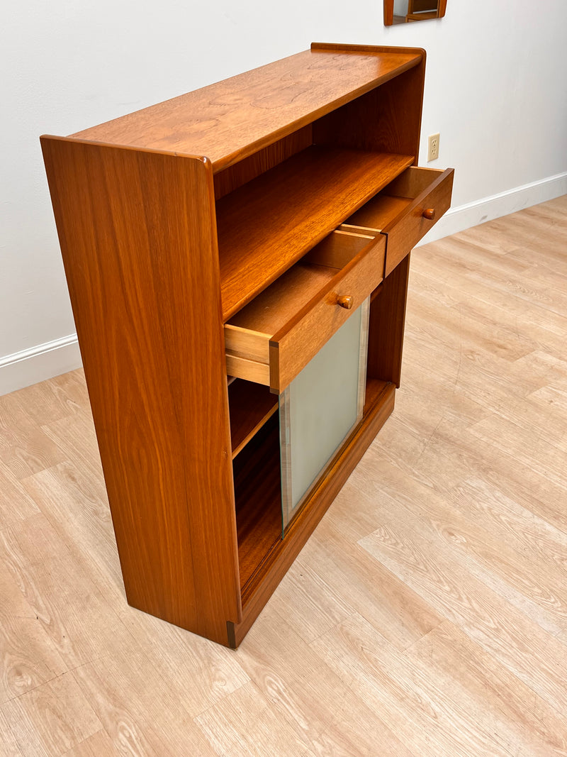 Mid Century China/Entryway Cabinet