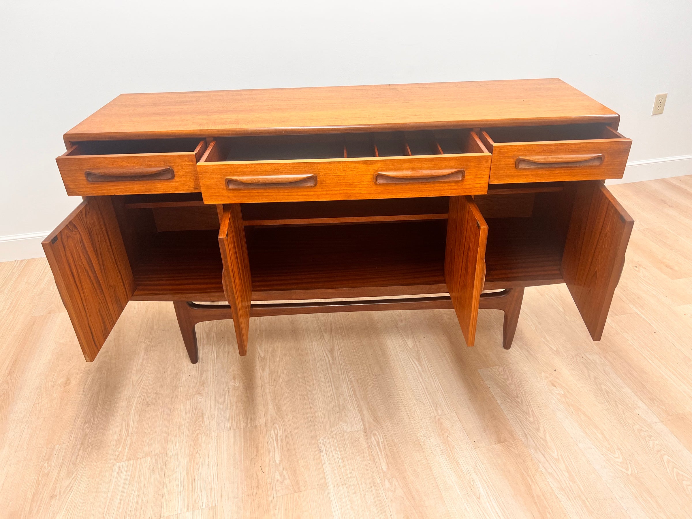 G plan credenza deals